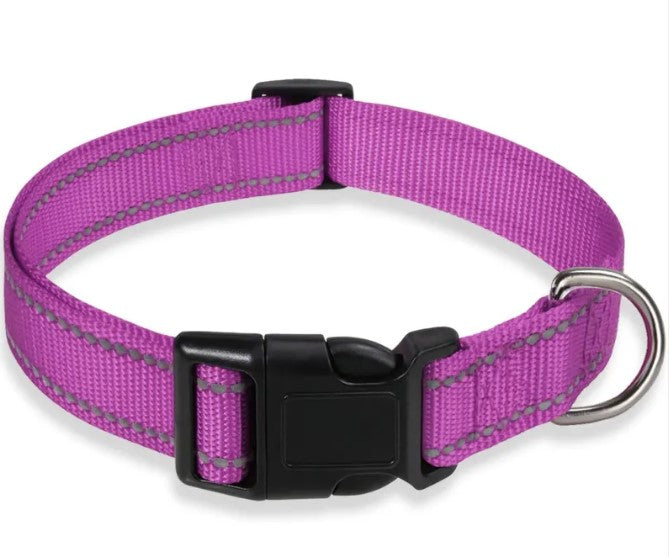 Adjustable chest strap collar fit guide